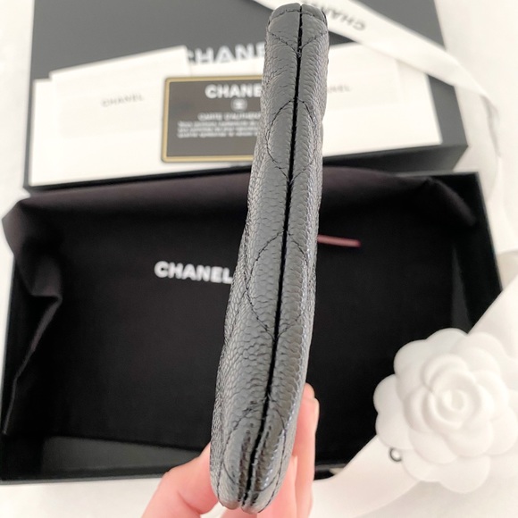BRAND NEW Chanel Classic Small O-Case - Picture 11 of 16